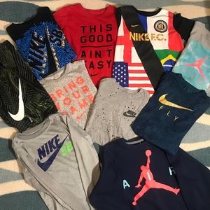 Nike Boys Lot of 10! Great condition